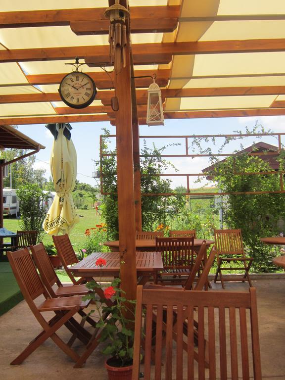 Camping Verila Hotel Sapareva Banya Eksteriør billede